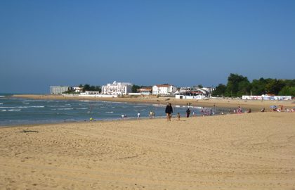 Plage_centrale_de_la_Tranche-sur-Mer_2