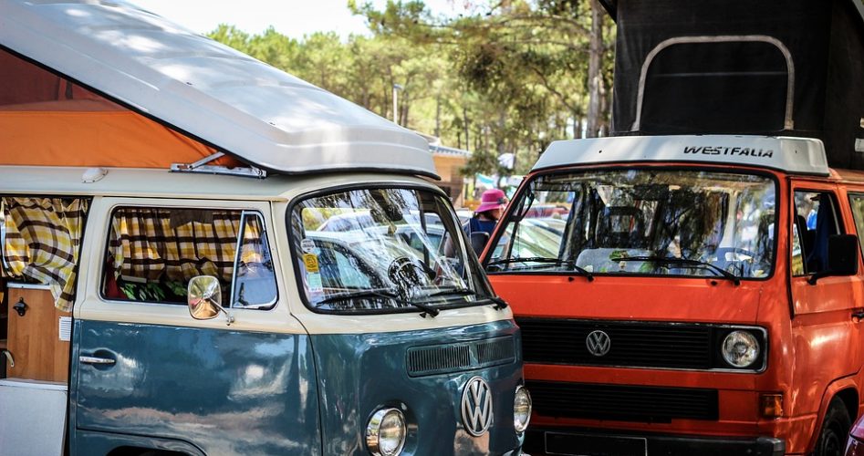 minibus-2696556_960_720